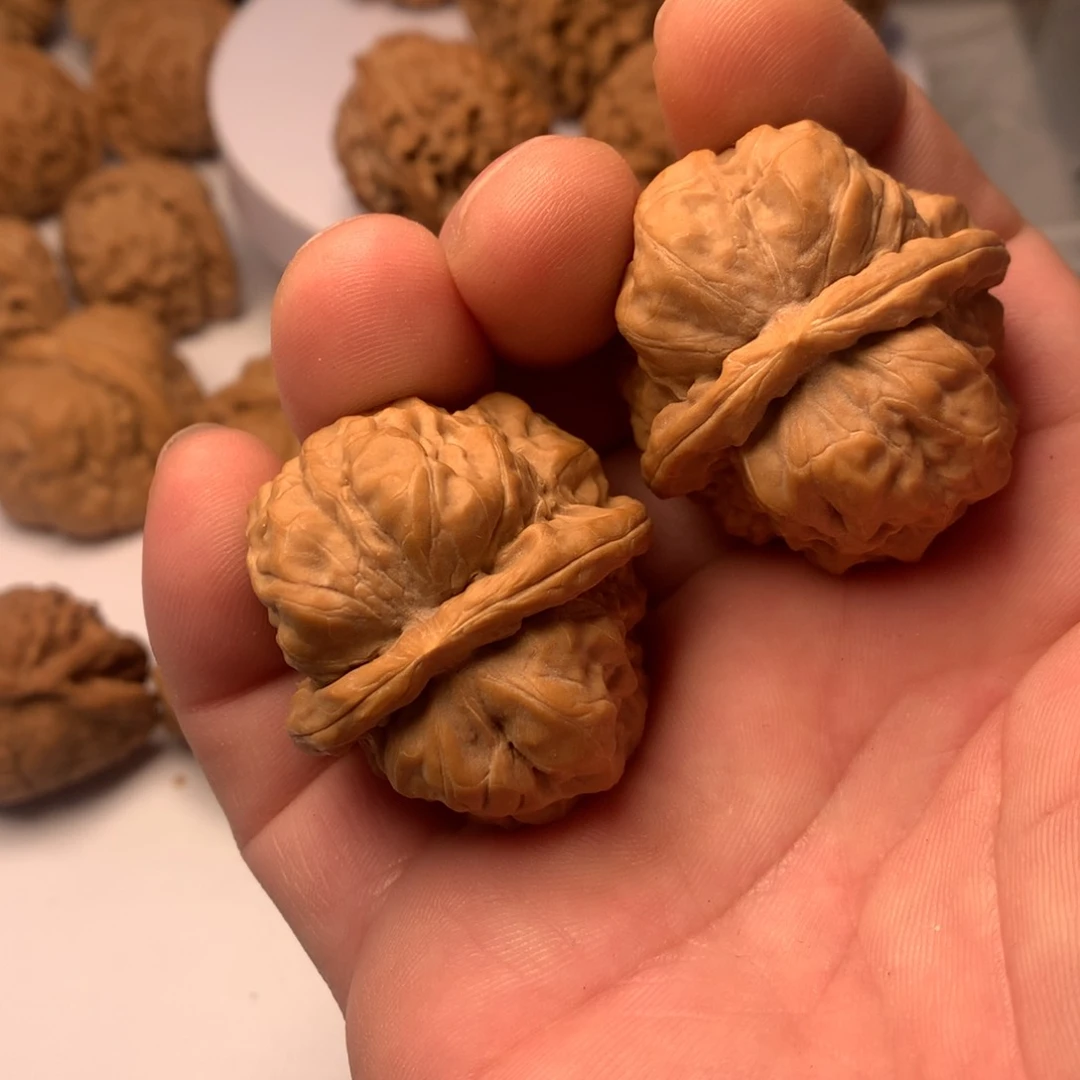 文玩核桃把件蛤蟆头