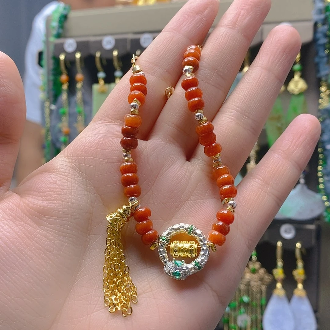 未镶嵌翡翠耳饰翡翠