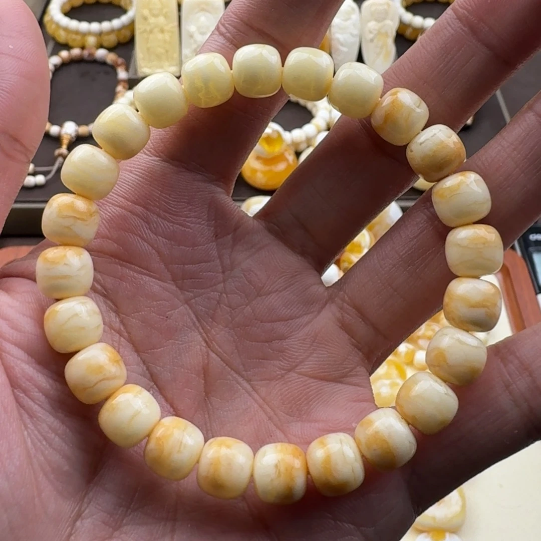 琥珀未镶嵌裸石蜜蜡