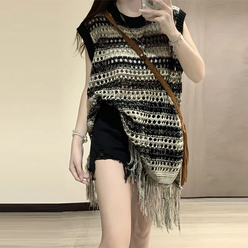 中长款流苏上衣女潮小众复古设计感镂空无袖背心新款夏季撞色条纹