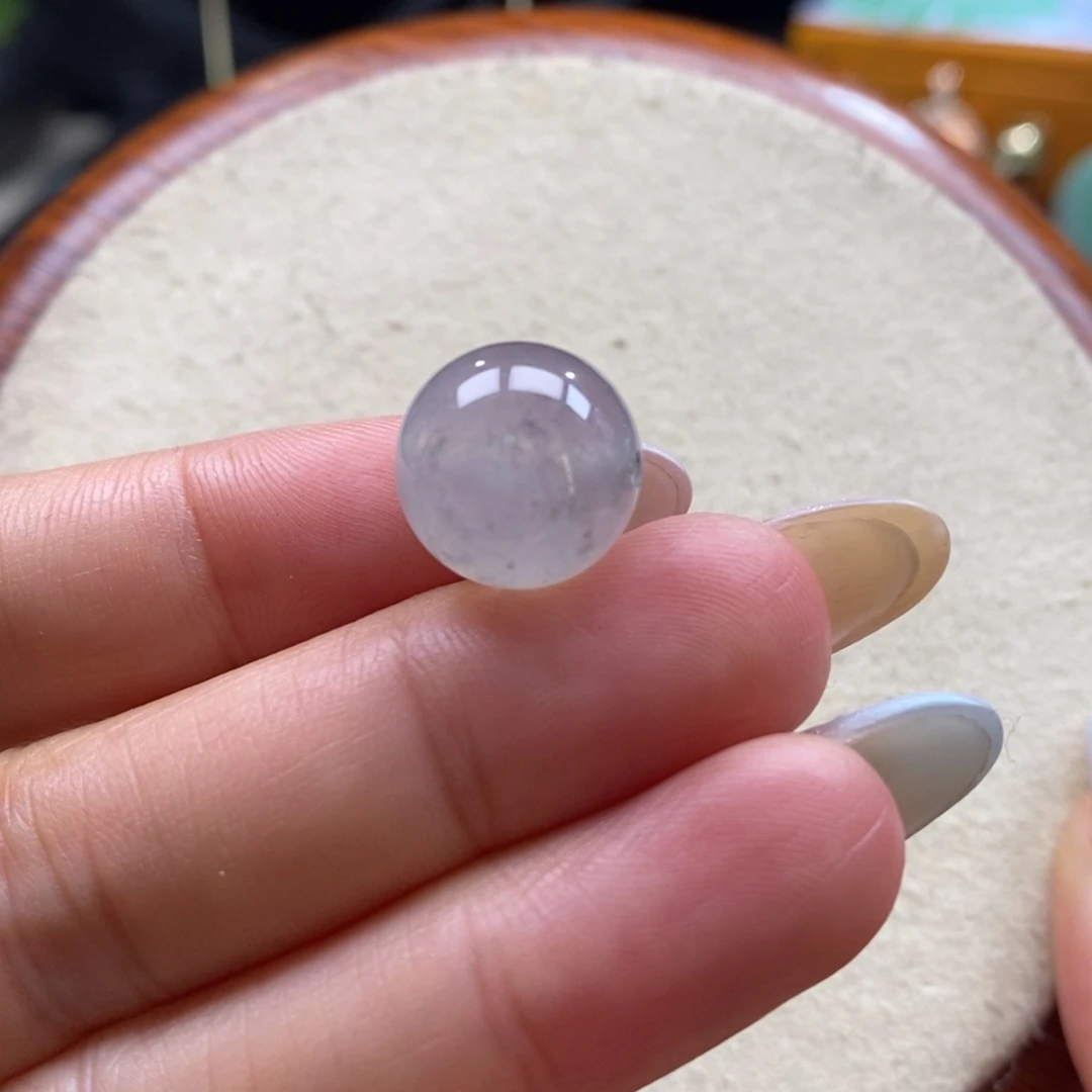 翡翠颈饰未镶嵌翡翠冰茶飘乌鸡珠卡14+