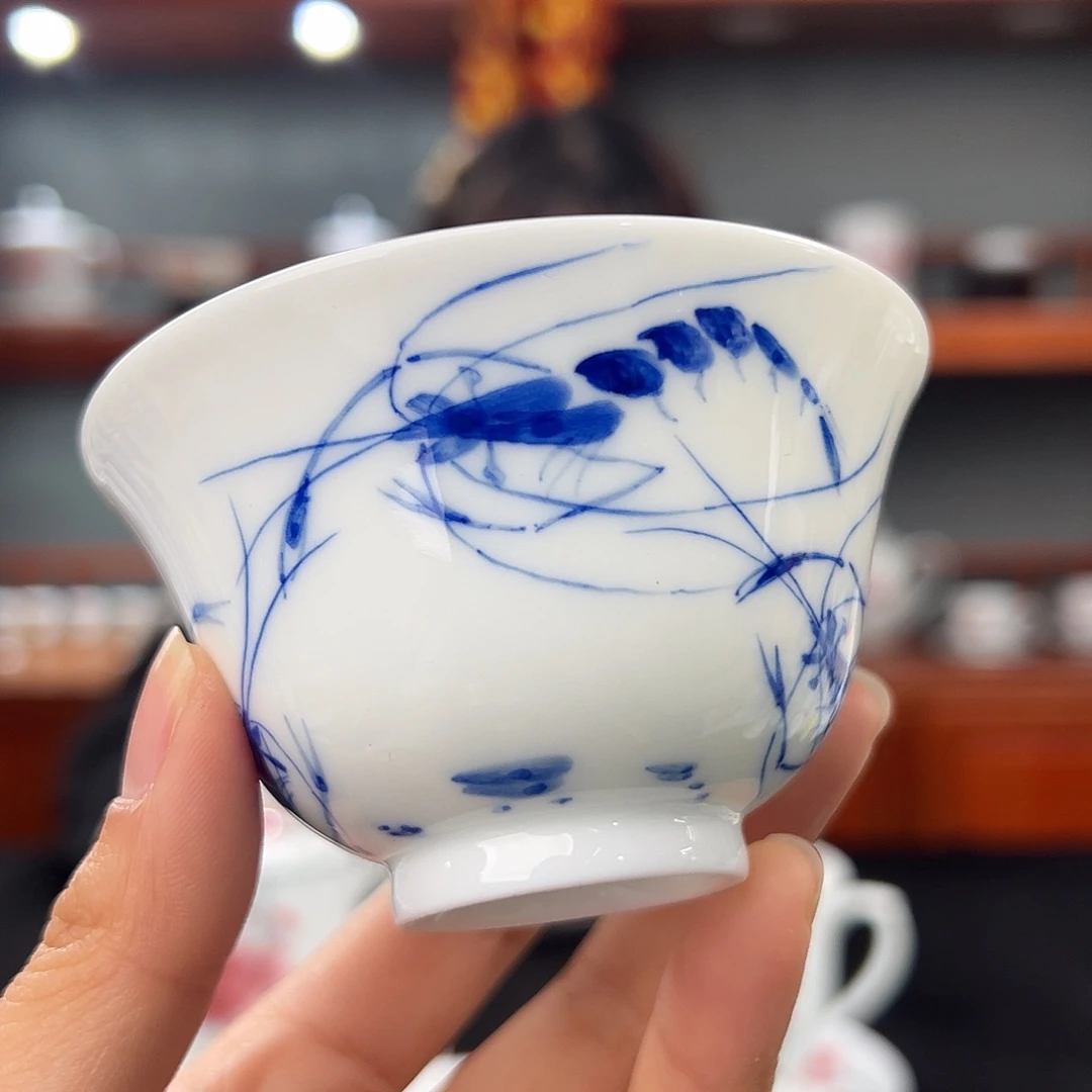 玉泥 青花虾趣撇口杯