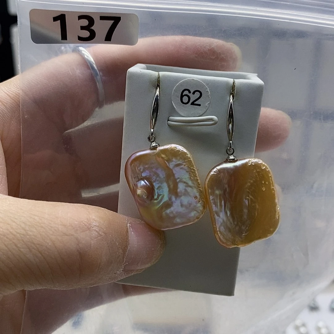 颈饰合金淡水珍珠