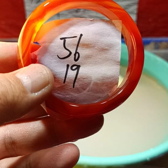 玛瑙/玉髓手镯未镶嵌