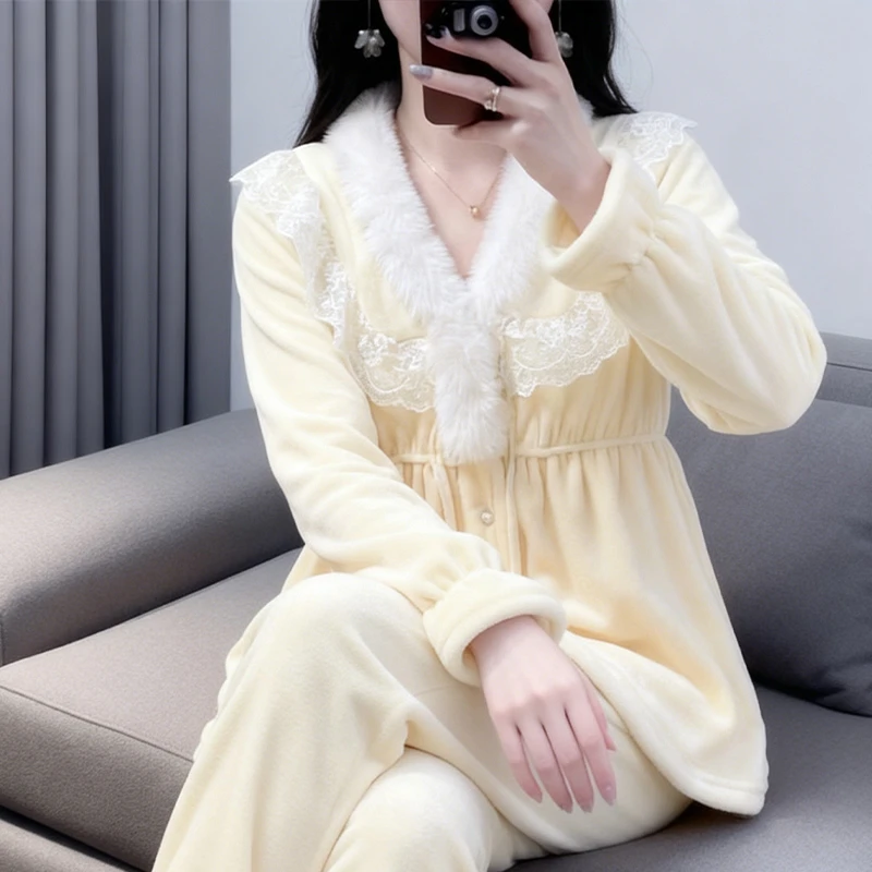 tpvl轻奢海岛绒睡衣女秋冬新款宫廷风甜美家居服毛边高级感套装