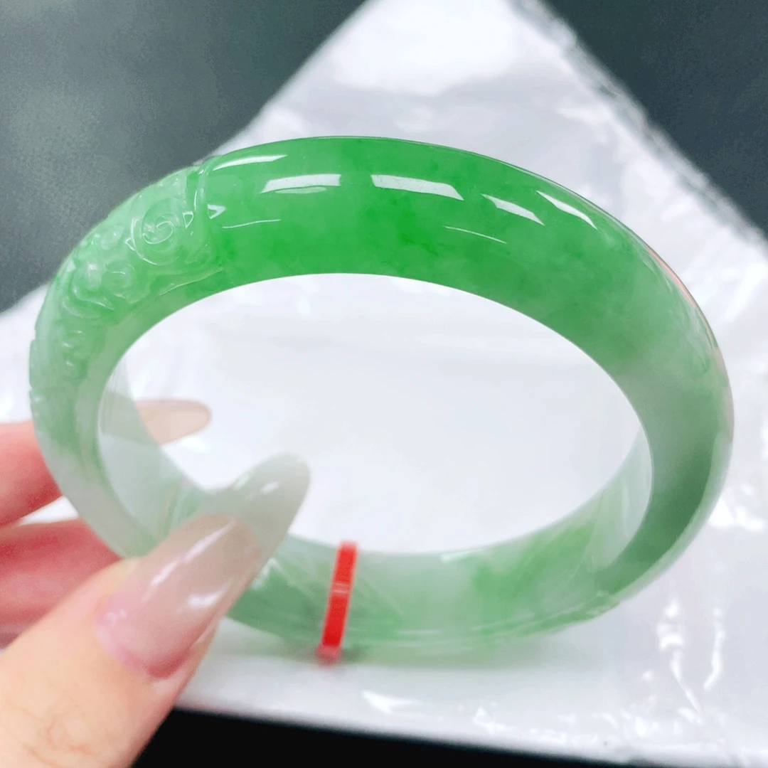 未镶嵌手镯翡翠57
