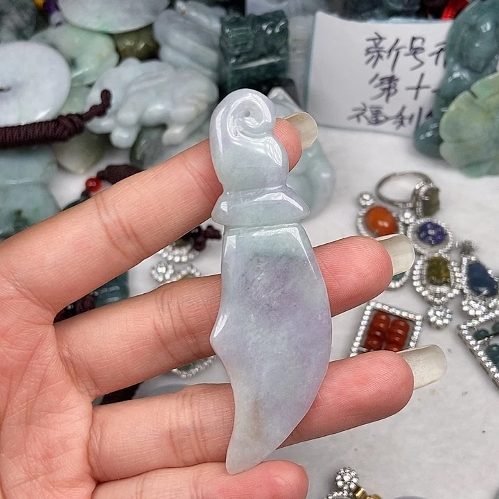 颈饰未镶嵌翡翠翡翠