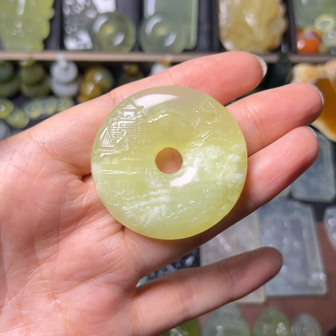 蛇纹石玉未镶嵌吊坠(不含链)