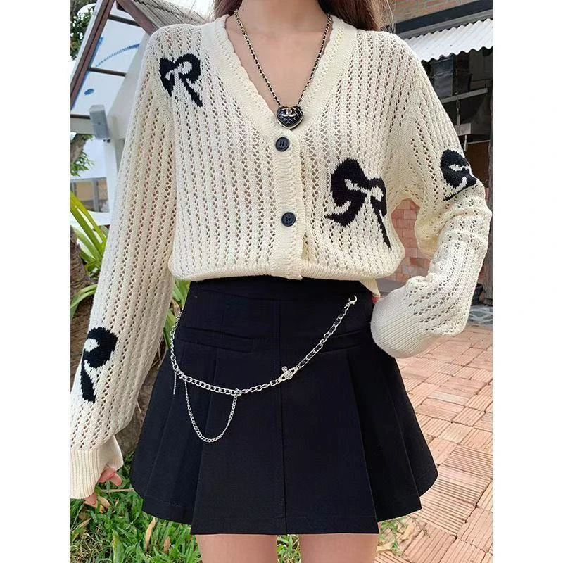 1846 V领蝴蝶结镂空设计感针织开衫春季新款温柔甜美上衣女