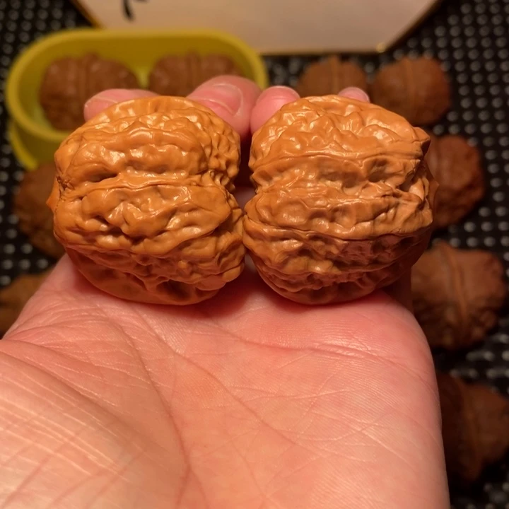 把件文玩核桃四开肌肉蛙