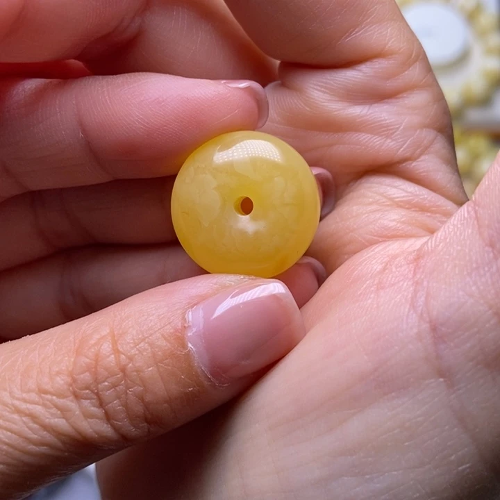 裸石琥珀未镶嵌1