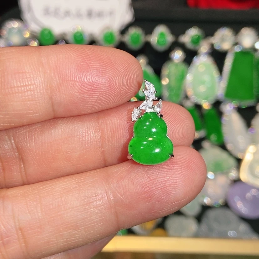 【闪购商品】颈饰未镶嵌翡翠天然翡翠