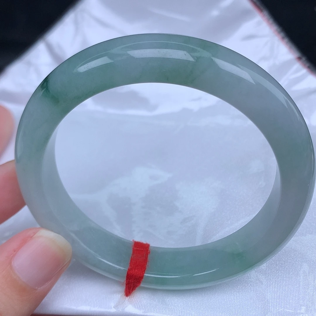 翡翠未镶嵌手镯天然