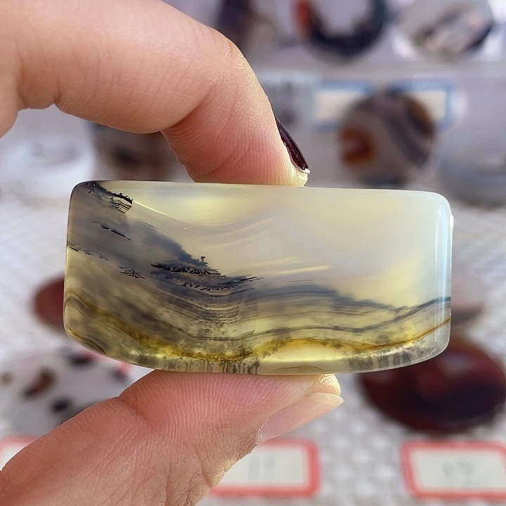 玛瑙/玉髓合金颈饰哈子景 微瑕