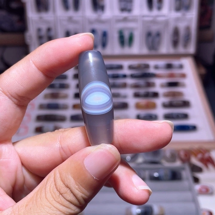 蓝***海玛瑙/玉髓颈饰未镶嵌