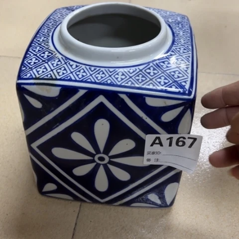 瓷片瑕疵瓷片不退不换。。。。。。。