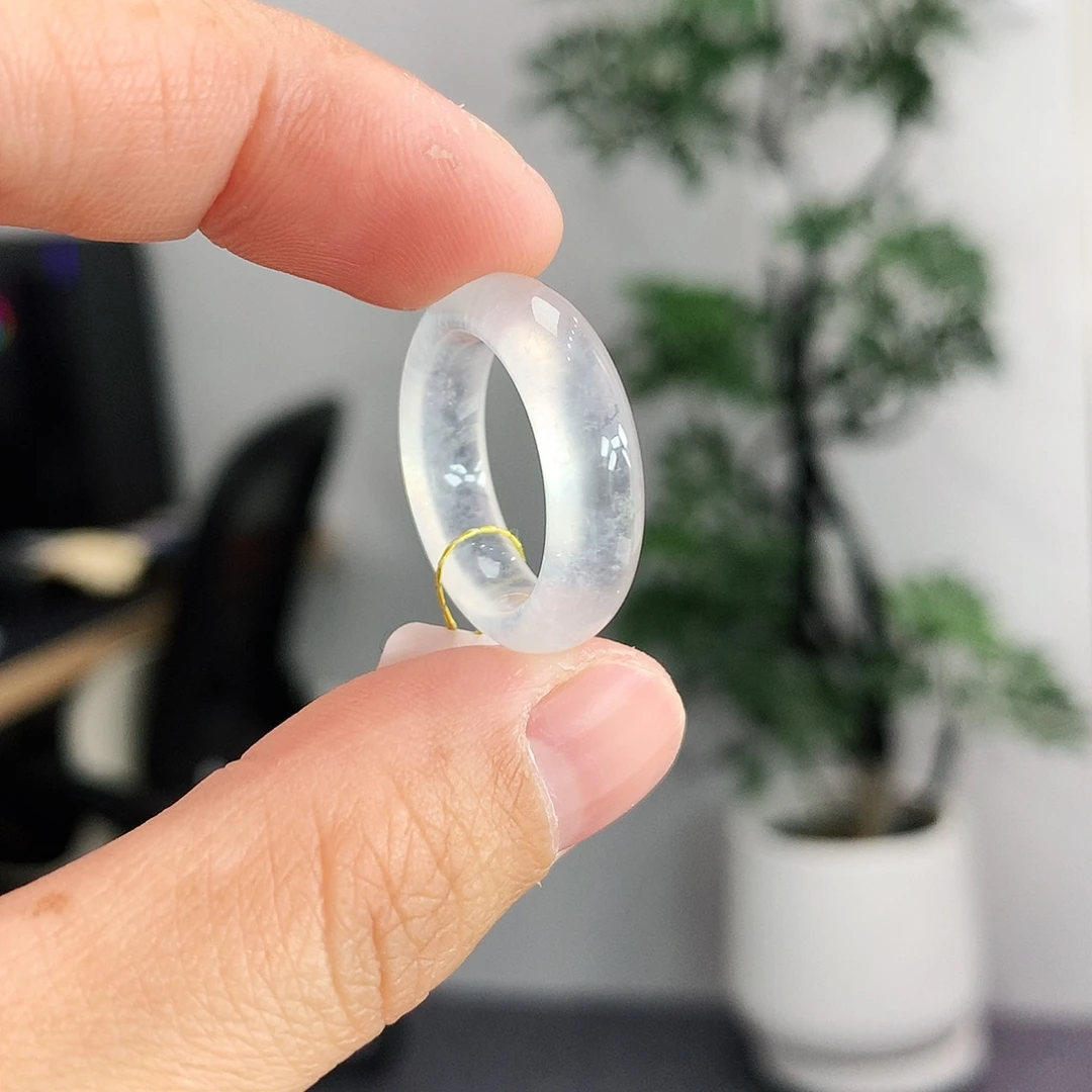 翡翠未镶嵌戒指12hao