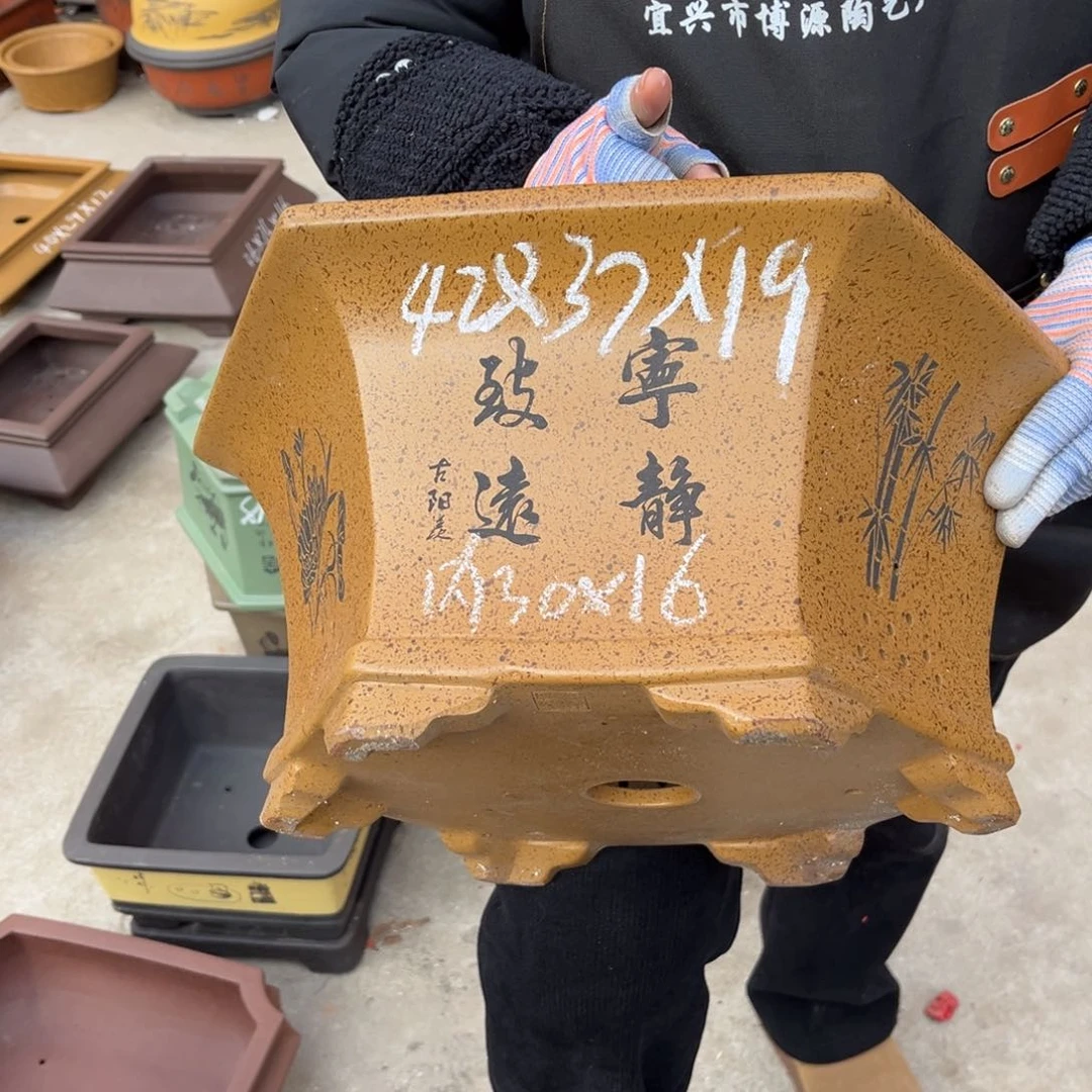 紫砂花盆盆景艺术