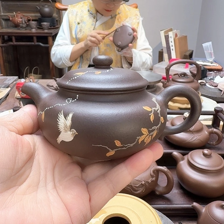 紫泥茶壶精工半手仿古（200 C c）