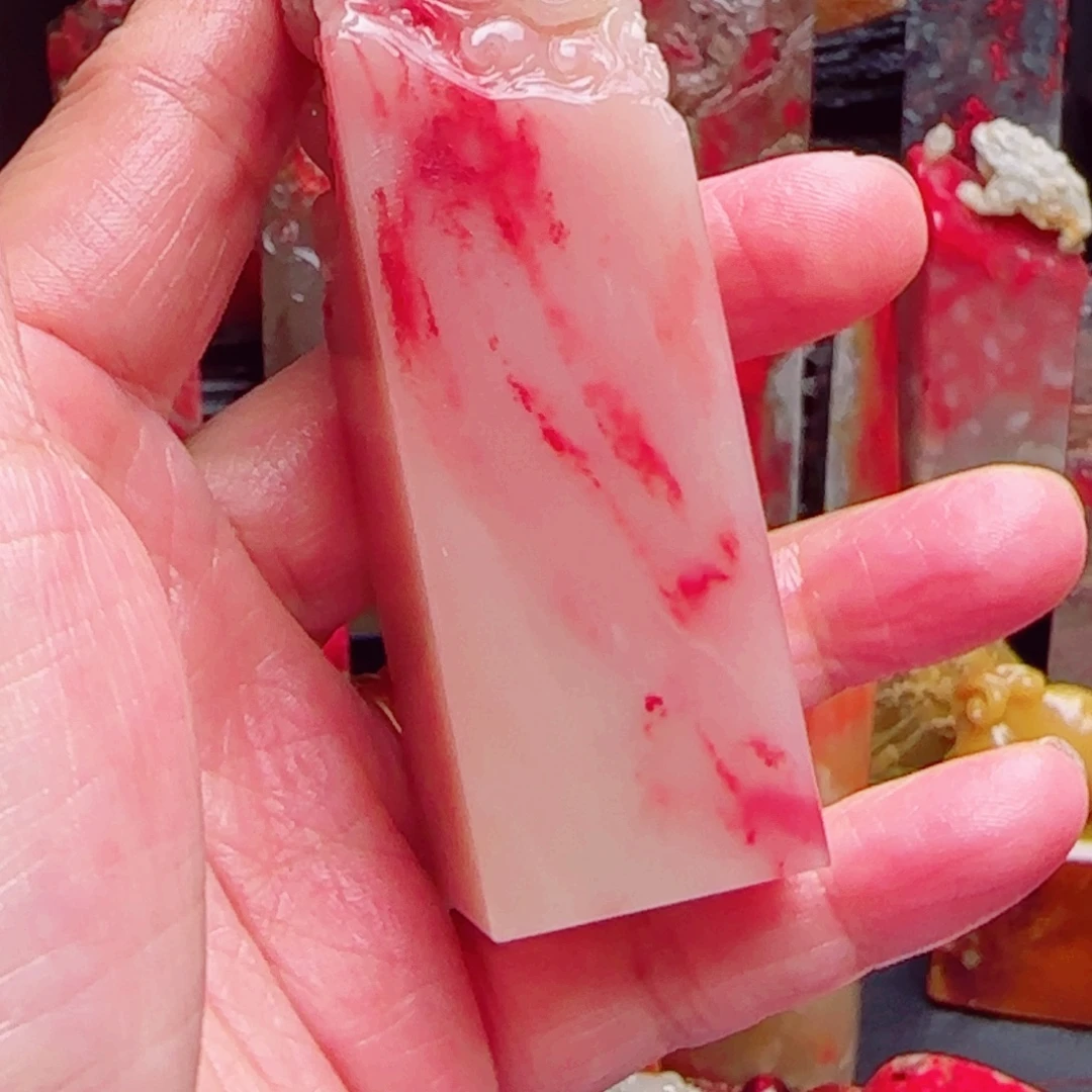 M***Z昌化石巴林鸡血石