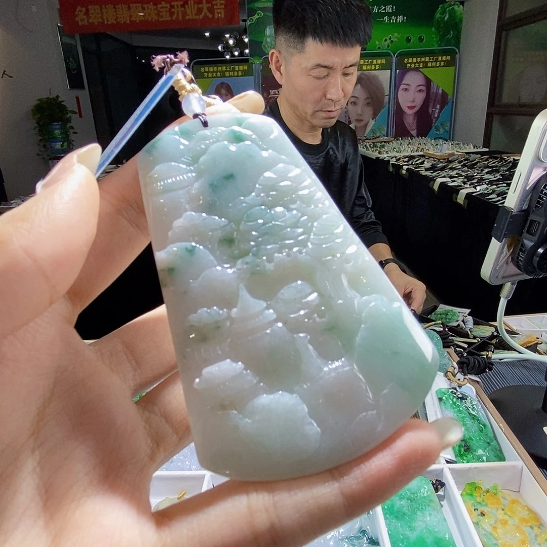 颈饰未镶嵌翡翠翡翠