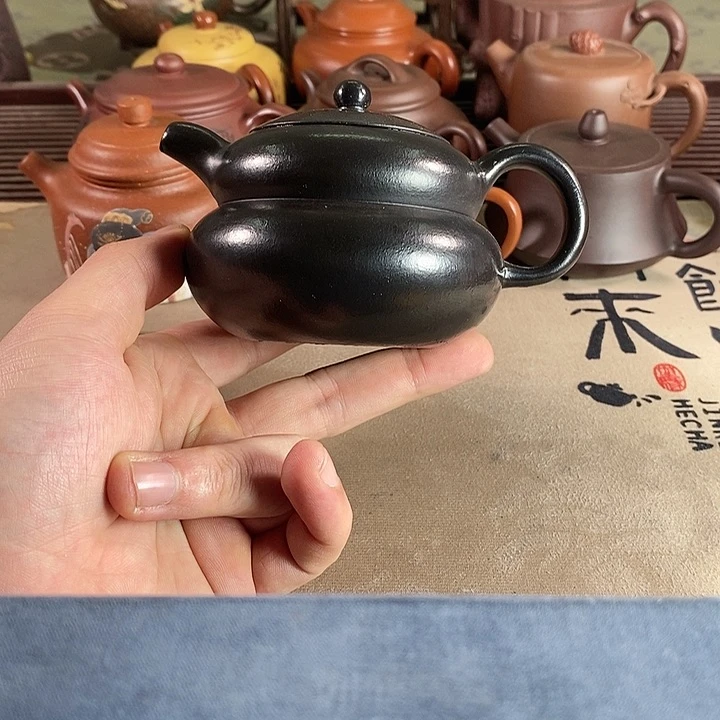 茶壶紫砂紫砂的微瑕