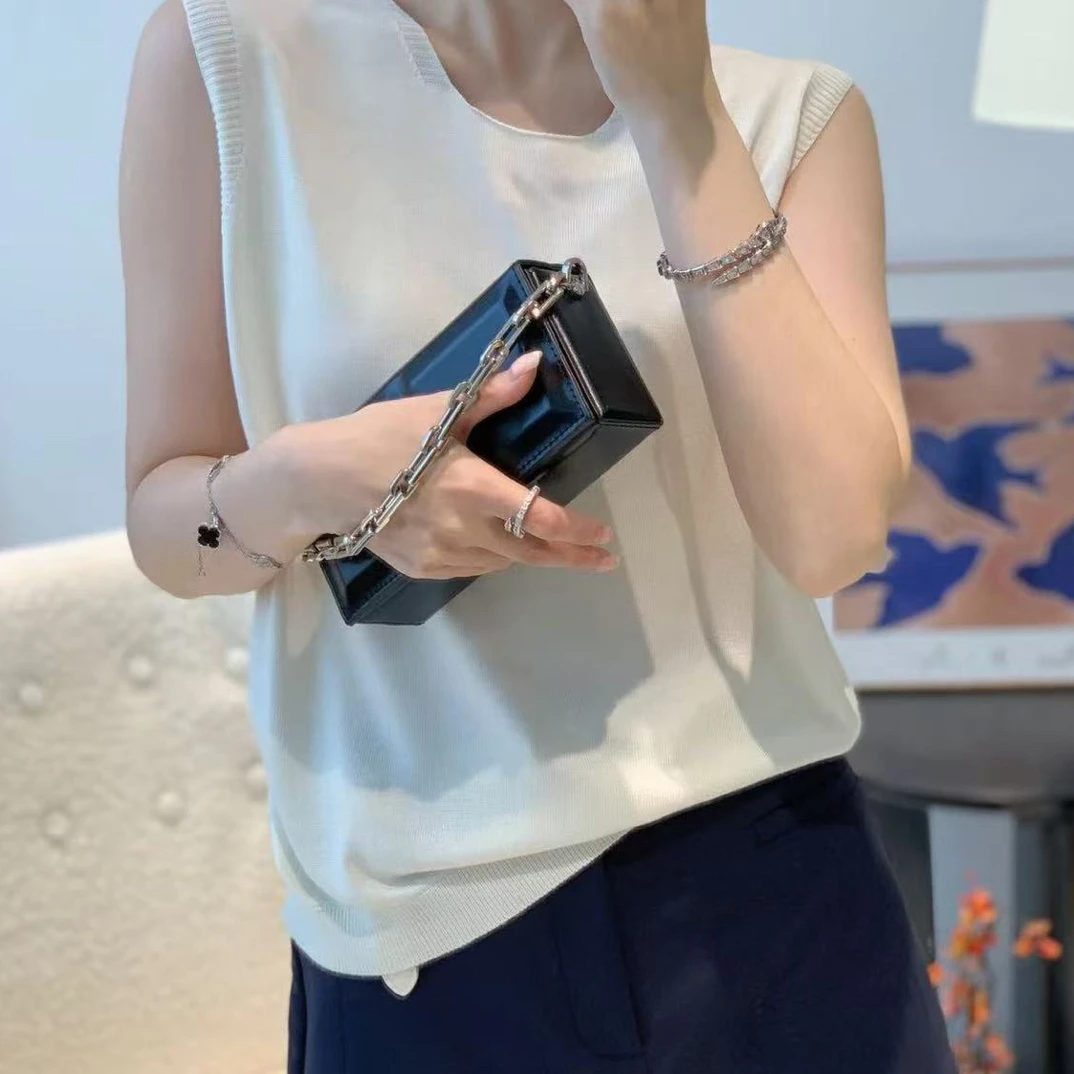 卷边领麻花纹理无袖背心纯色简约百搭圆领内搭女宽松针织打底衫薄