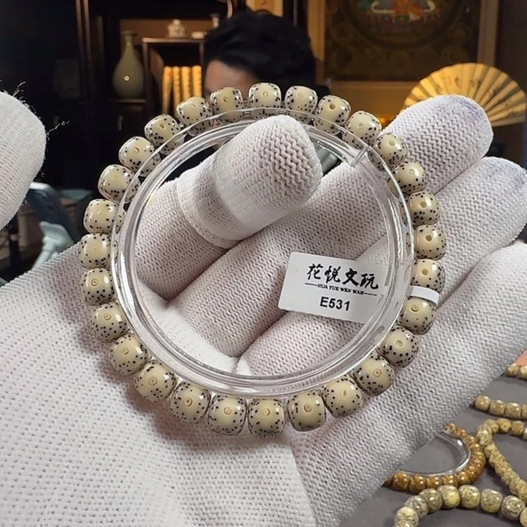 星月菩提手串8x7 石玉料瓷白月留白 E531