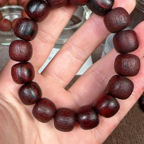 藤类13 14红油降真香老型虫蛀