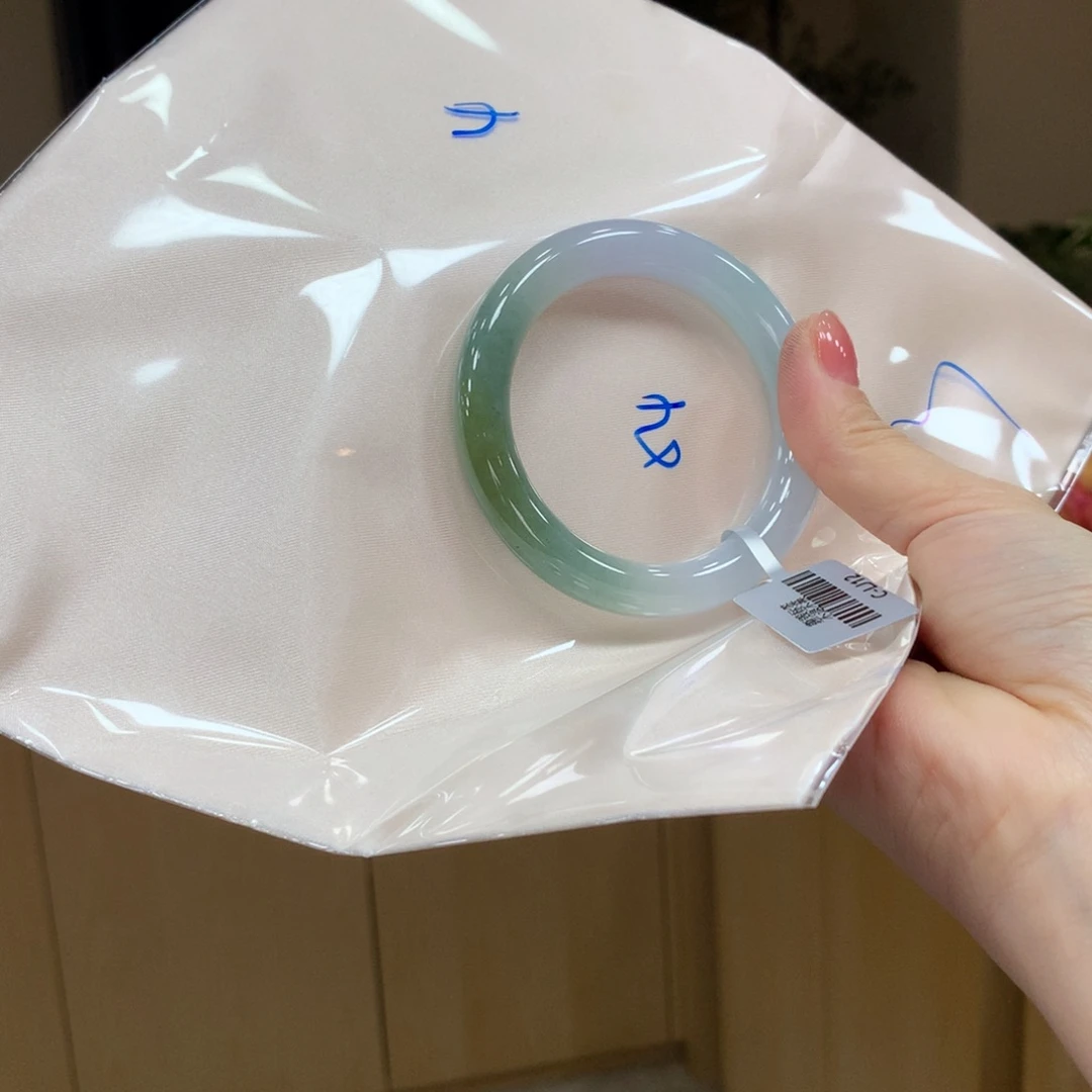 未镶嵌手镯翡翠不退不换