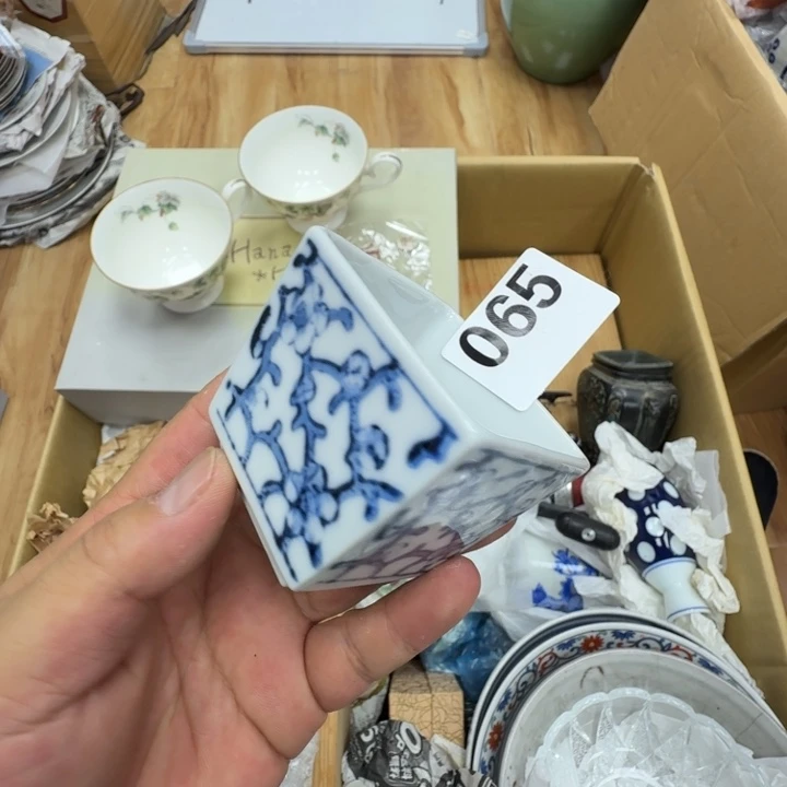 瓷片工艺品摆件瓷器摆件正能量