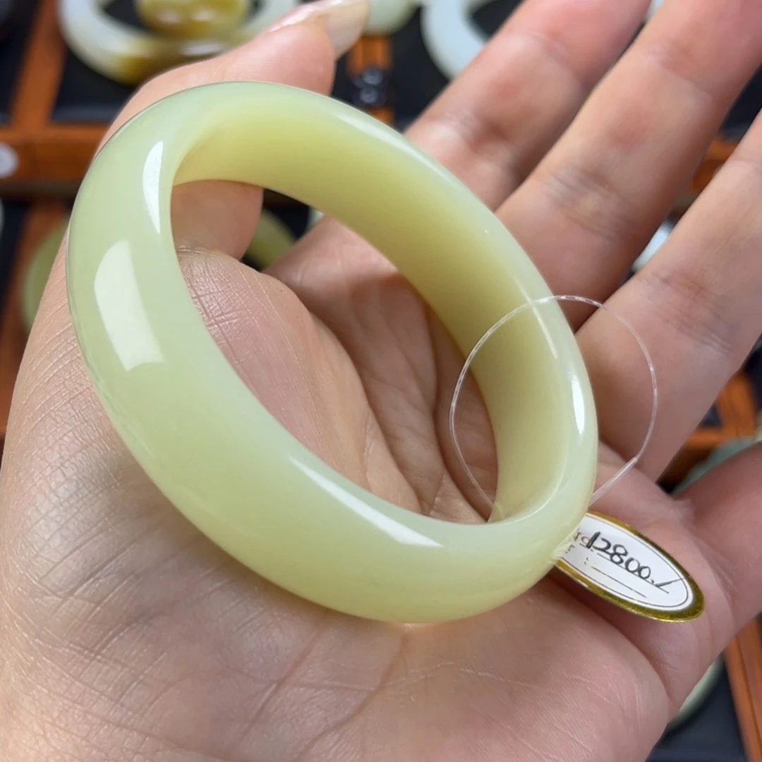 和田玉（黄玉）手镯未镶嵌59