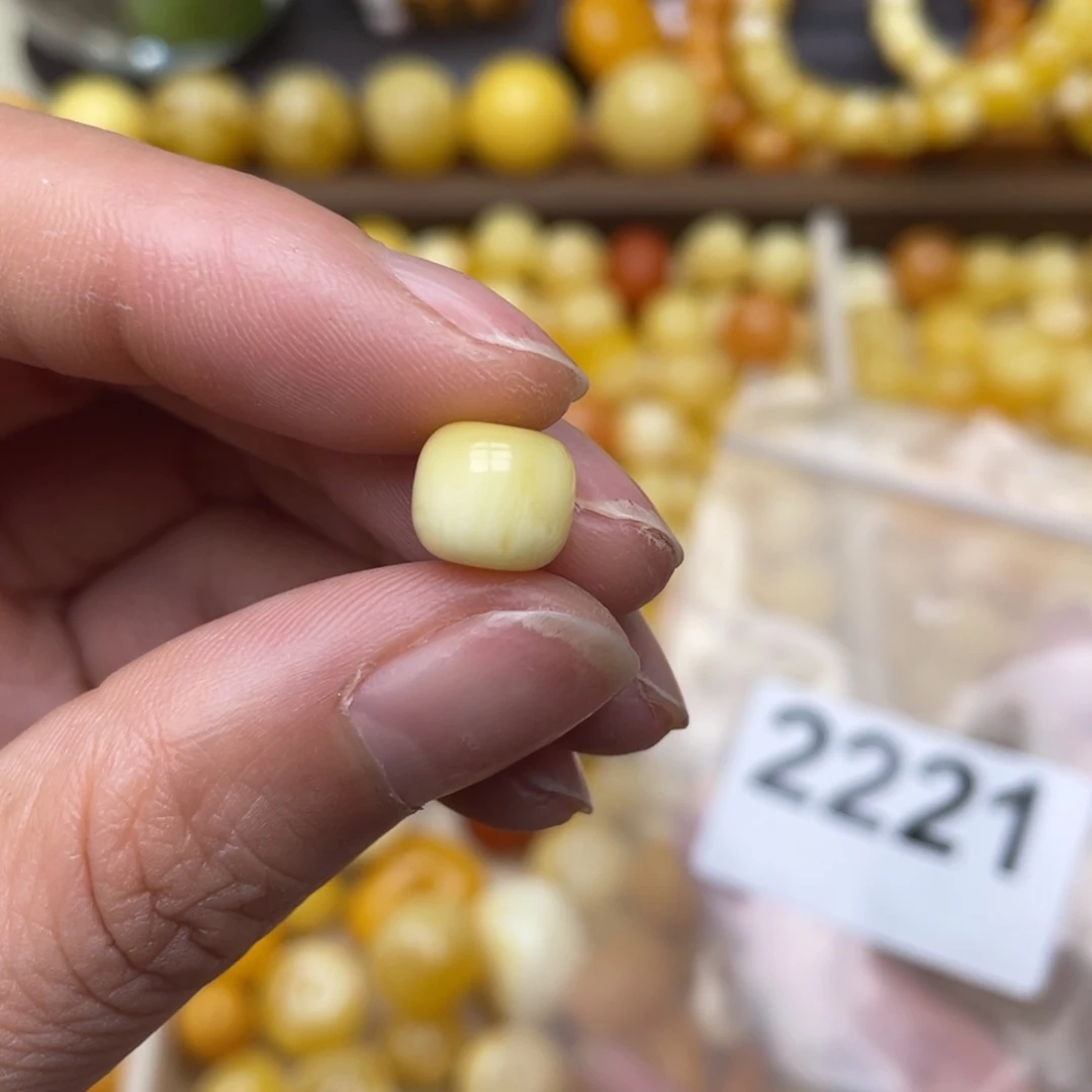 蜜蜡珠宝奇石未镶嵌粉点9