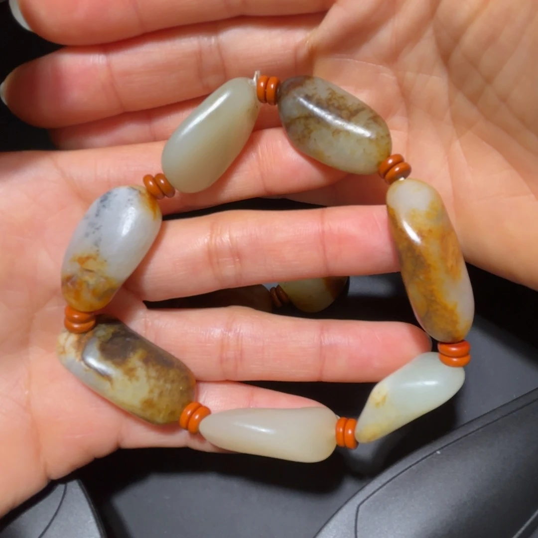 和田玉未镶嵌车挂