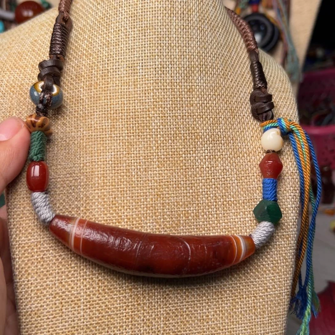 玛瑙/玉髓颈饰未镶嵌