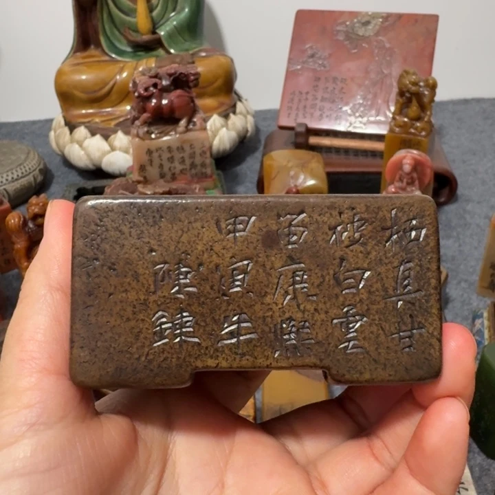 秋***…石材手工艺品摆件