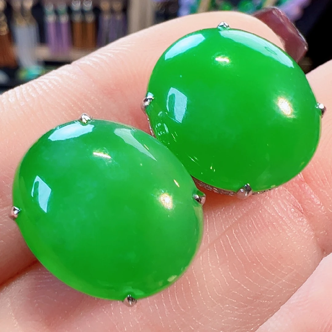 翡翠18K金镶嵌耳饰签收后24小时鉴赏期