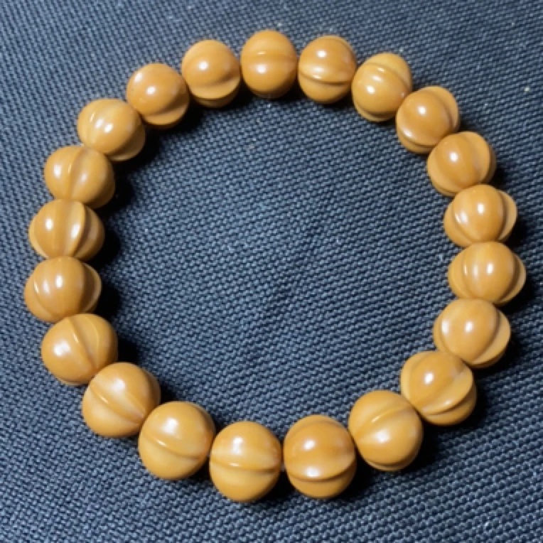 猴头手串（微瑕，抛光）尺寸13 鲨鱼