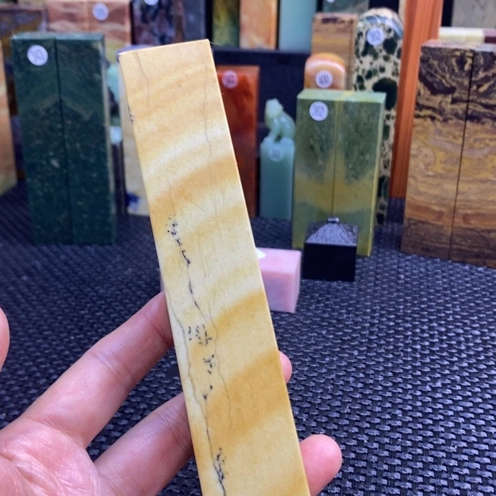 广东石黄*夜青田石印章石