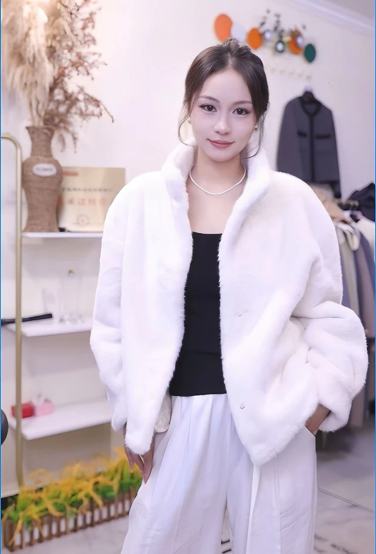 网红款 毛毛小外套 休闲 微宽松慵懒风