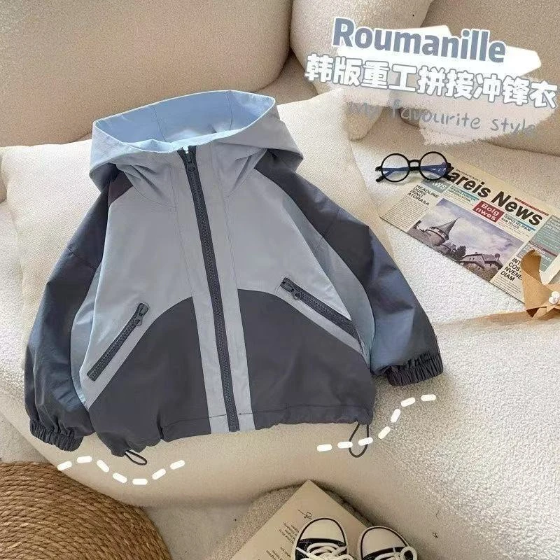 男童外套秋装2025新款儿童连帽上衣冲锋衣春秋款儿童休闲宝宝外套