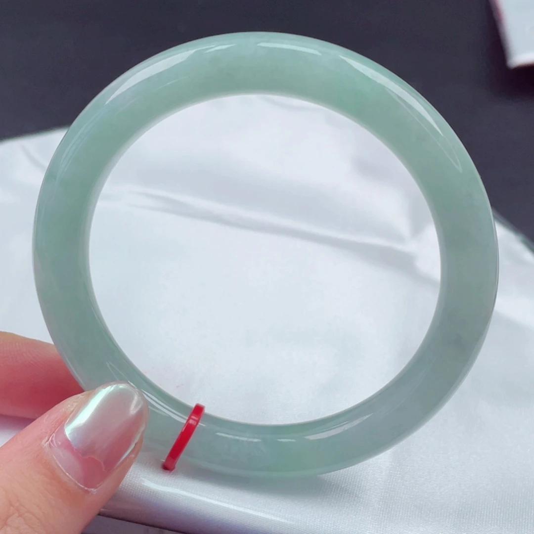 翡翠未镶嵌手镯56圆条