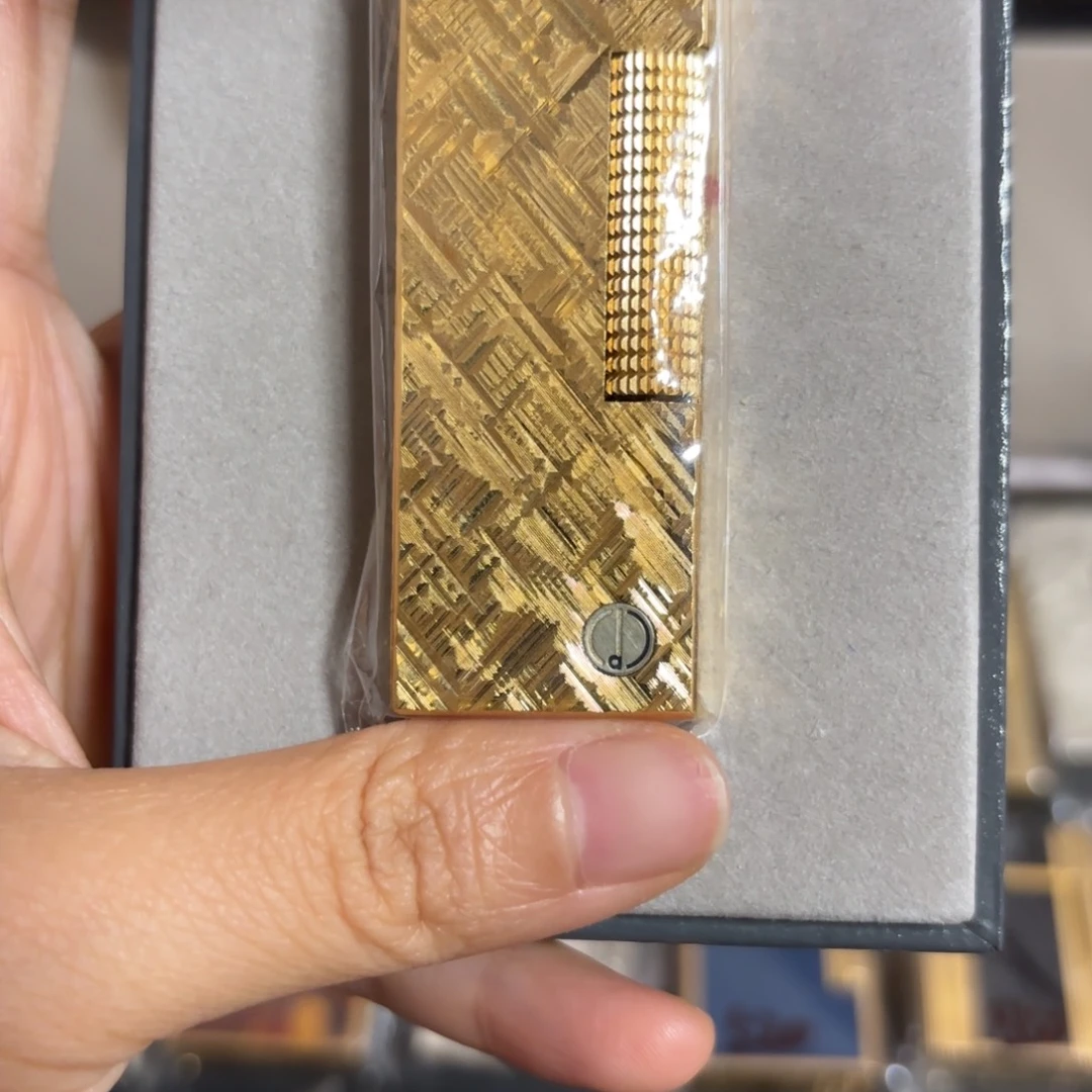 建***猷都登卡中古打火机