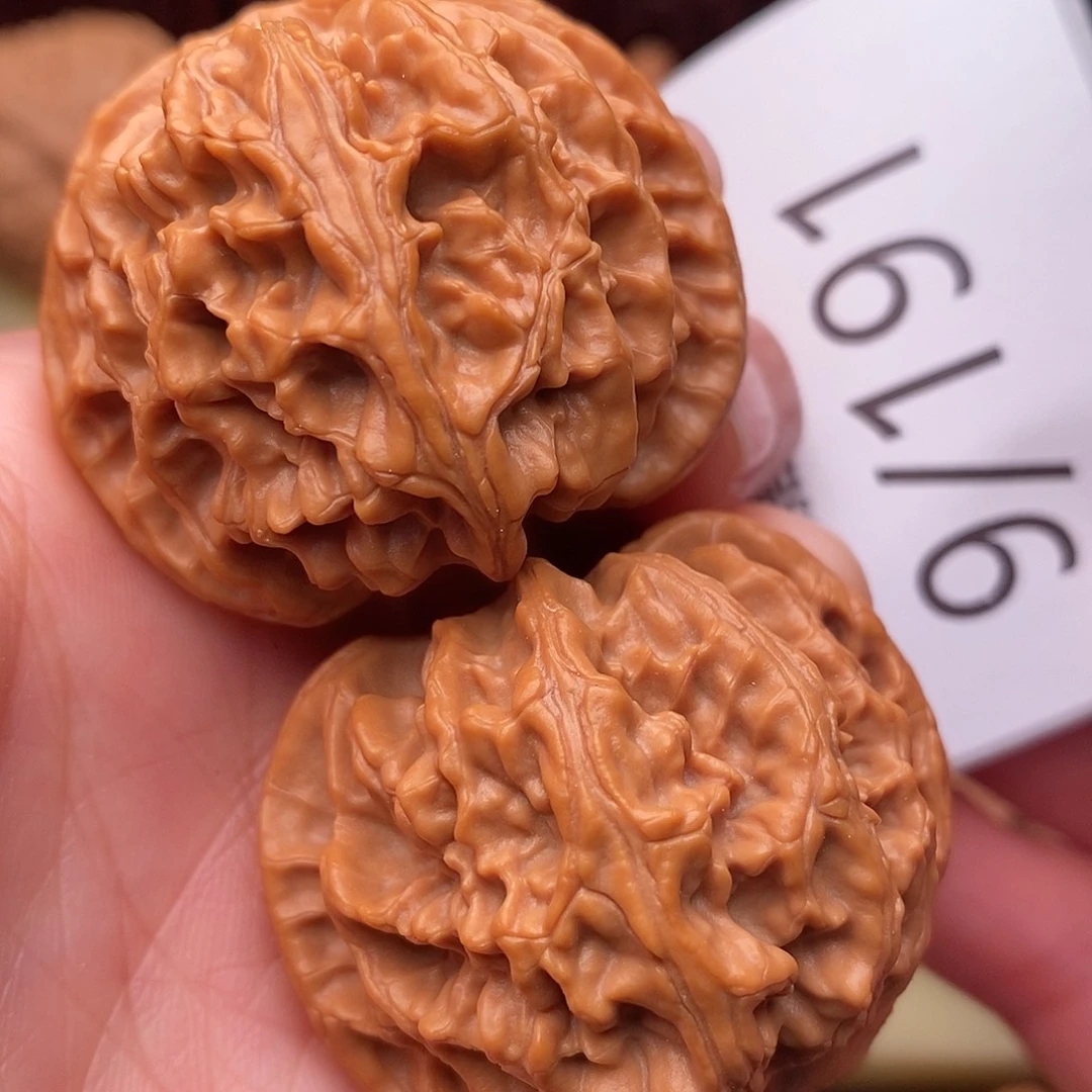 文玩核桃把件42苹果园