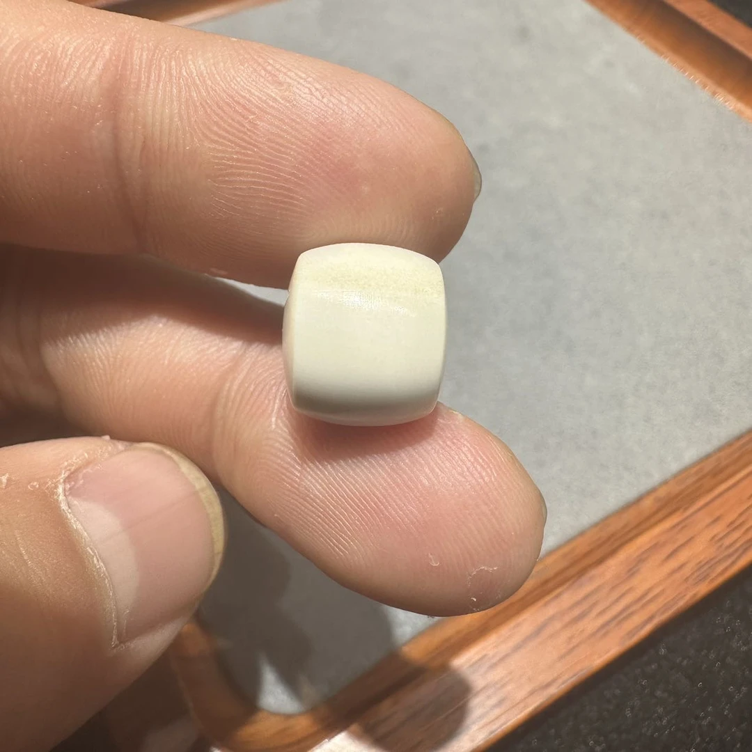 【佳哥严选】J80698-猛犸冰芯直切单籽配饰-尺寸11+mm-11+mm