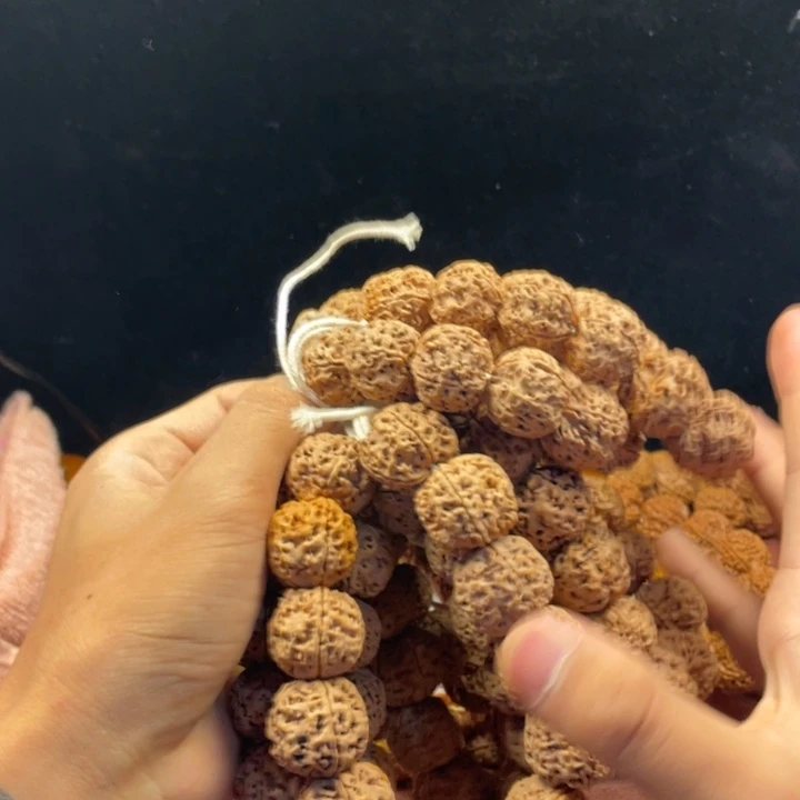 金刚菩提吊坠蜂窝