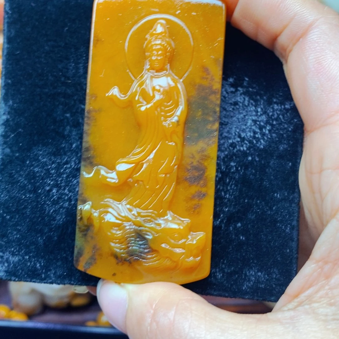未镶嵌石英质玉（黄龙玉）吊坠(不含链)