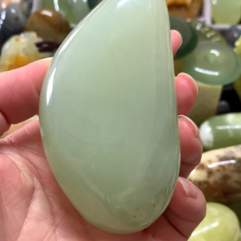 蛇纹石玉未镶嵌手把件