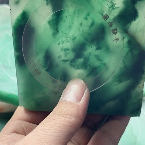 定制石英质玉g****o非洲翠手镯定制