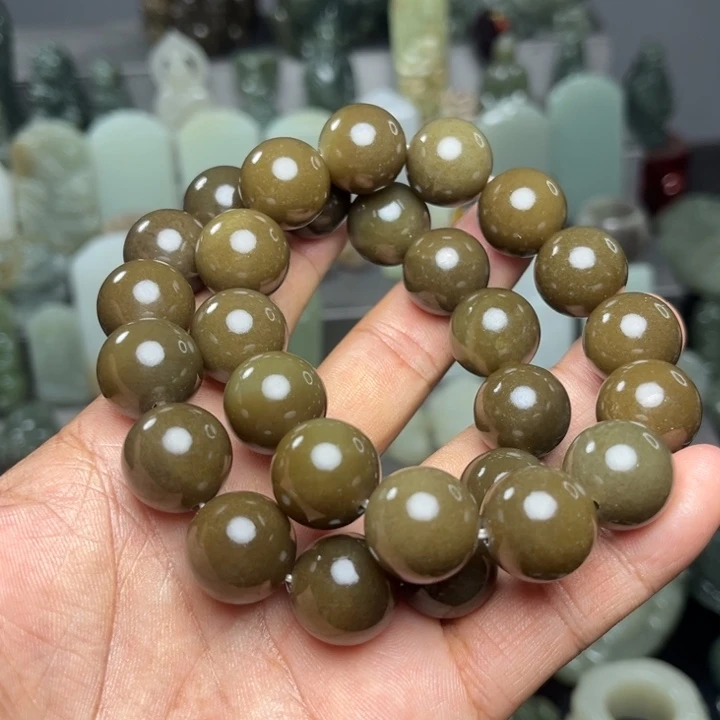 和田玉未镶嵌挂件梦